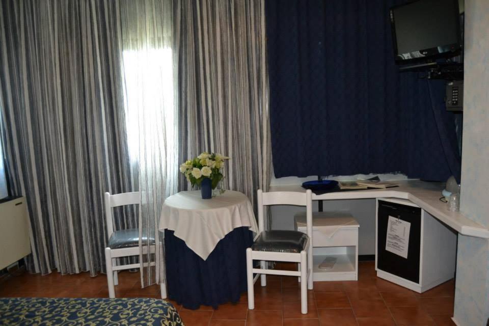 Hotel Eden Osio Sotto Room photo